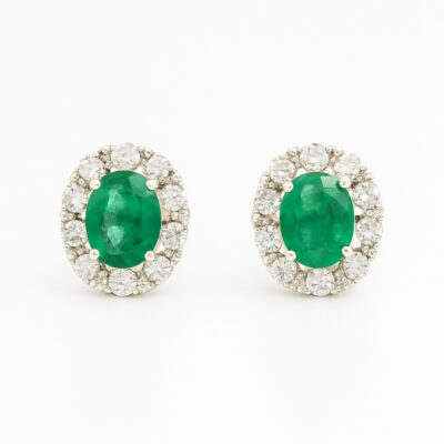 Aretes Biru en Oro Blanco 18K con Esmeraldas y Diamantes