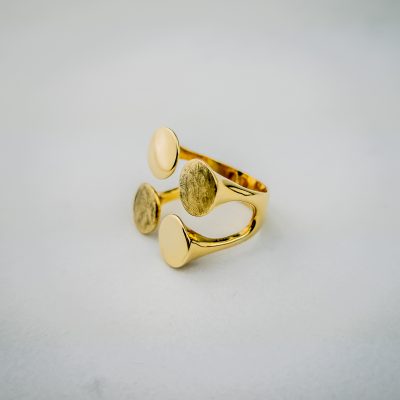 Sortija 18K Tawa Muyu en Oro Amarillo