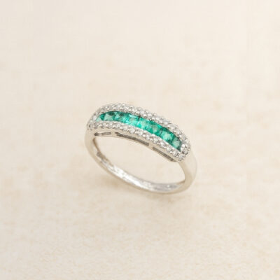 Churumbela Biru Selva en Oro Blanco 18K con Esmeraldas y Diamantes