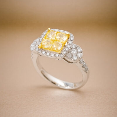 Sortija Diamantesta Inti en Oro Blanco 18K con Diamantes Canarios y Blancos