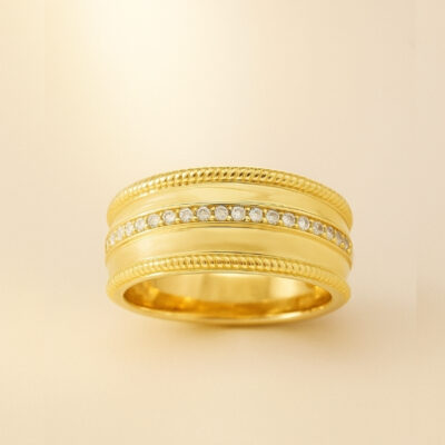 Sortija Diamantesta Lineal en Oro Amarillo 18K con Diamantes