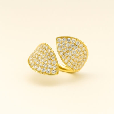 Sortija Tika Hojas en Oro Amarillo 18K con Diamantes