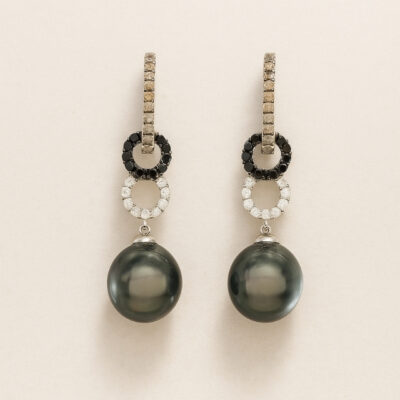 Aretes Love Pearls en Oro Blanco 18k con Perla Tahití y Diamantes