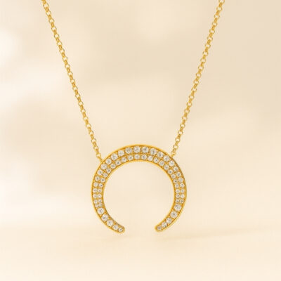 Collar Diamantesta Media Luna en Oro Amarillo 18k y Diamantes