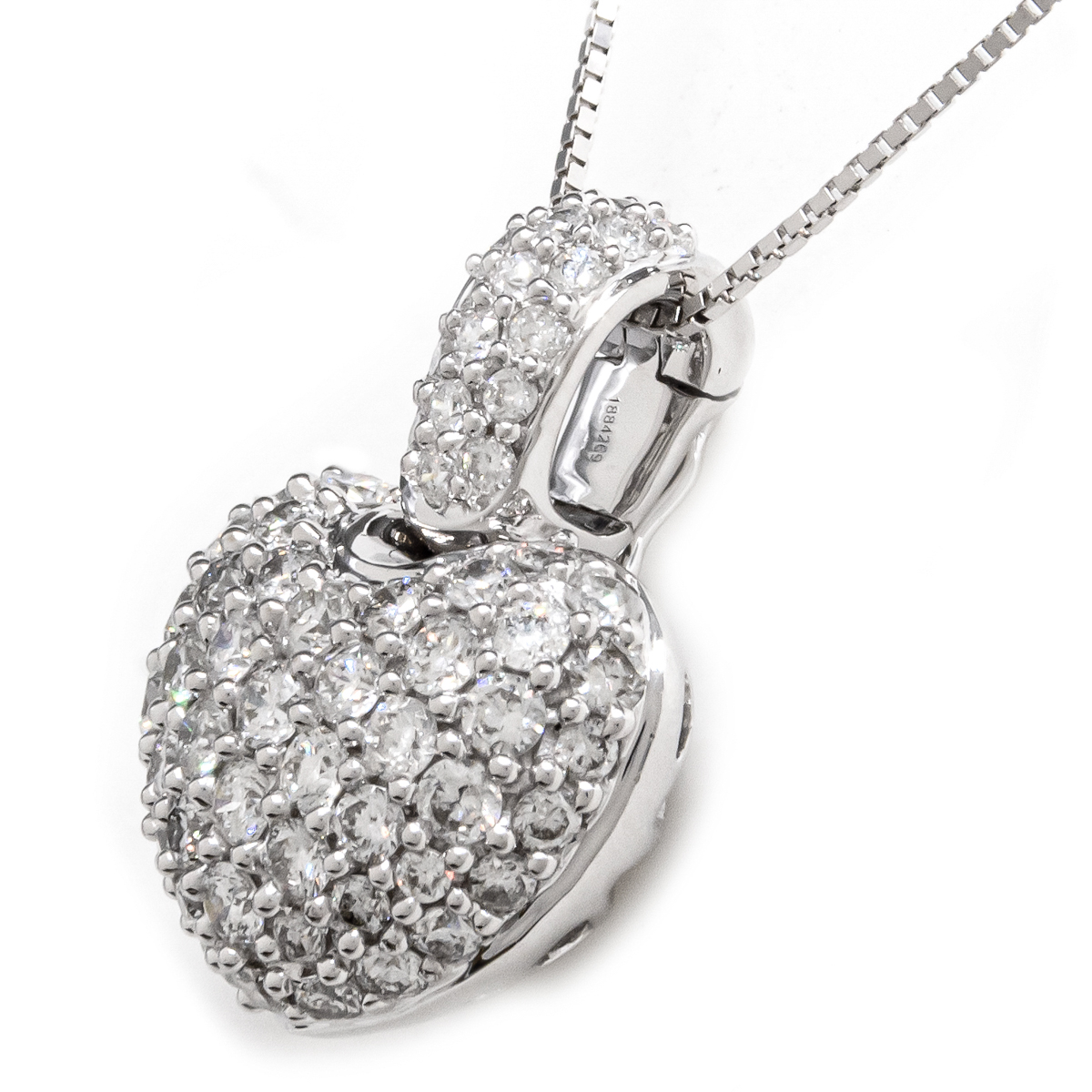 Collar Corazón en Oro Blanco 18K con Diamantes