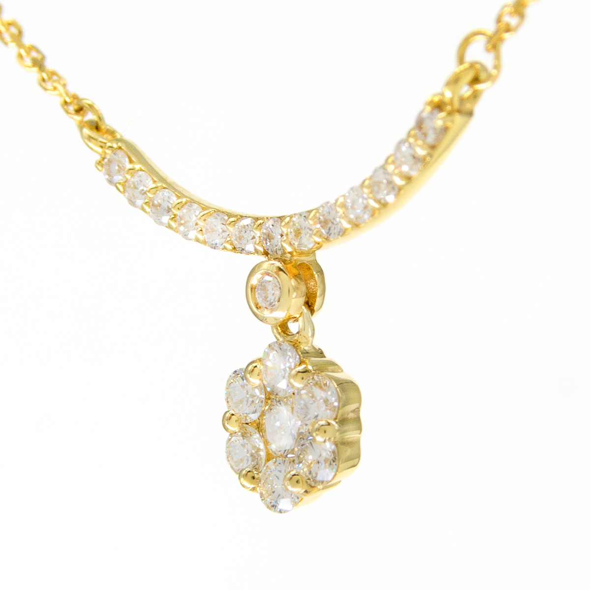 Collar Roseta en Oro Amarillo 18K con Diamantes