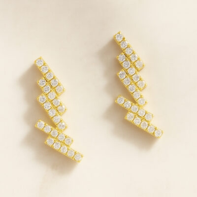 Aretes Diamantesta Rayo en Oro Amarillo 18k con Diamantes