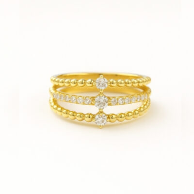 Sortija Diamantesta Líneas entorchadas en Oro Amarillo 18k con Diamantes