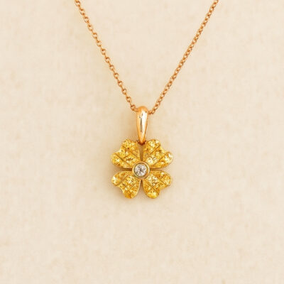Collar dije Flor de Zafiro amarillo y Diamantes en Oro Amarillo 18K.