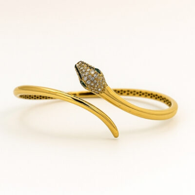 Bangle Serpiente con Diamantes en Oro Amarillo 18K