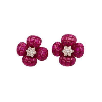 Arete Flor de Rubí con Diamantes en Oro Blanco 18k