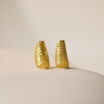 Argollas Satinadas en Oro Amarillo 18k