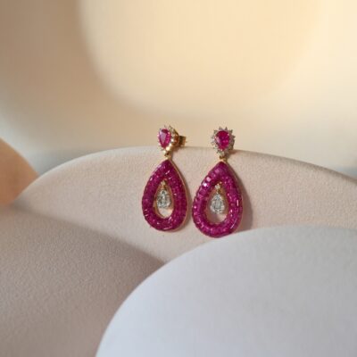 Aretes de rubíes y diamantes en Oro Amarillo 18k