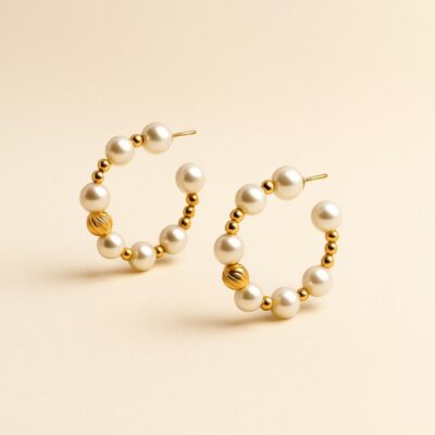Argollas con Perlas en Oro Amarillo 18k
