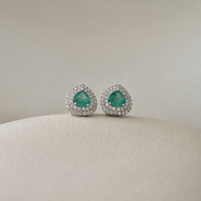 Aretes con diamantes en Oro Blanco 18k