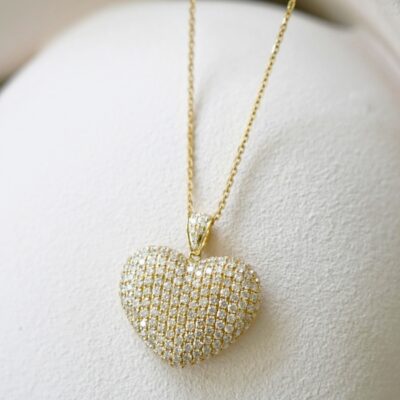 Collar corazón de diamantes en Oro Amarillo 18k