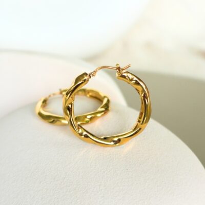Argollas entorchadas mediana en oro amarillo 18K